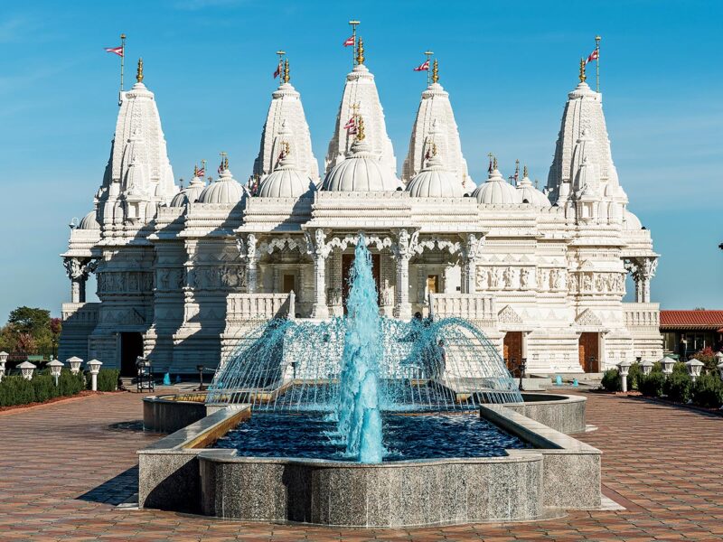 BAPS Shri Swaminarayan Mandir, Chicago