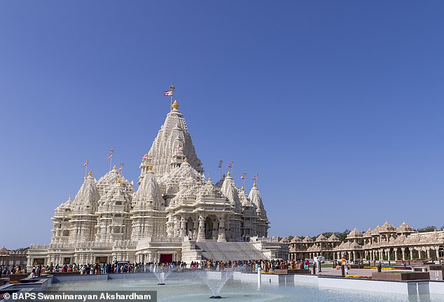 BAPS Swaminarayan Akshardham Robinsville