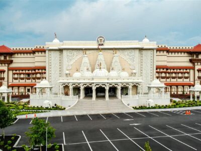 BAPS Sri Swaminarayan Mandir Edison
