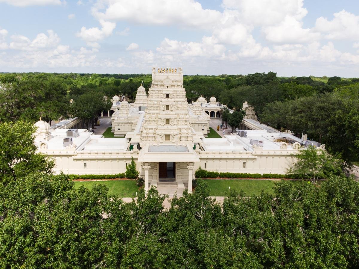 Sri Meenakshi Devasthanam Temple Houston - Hindu Temples in USA